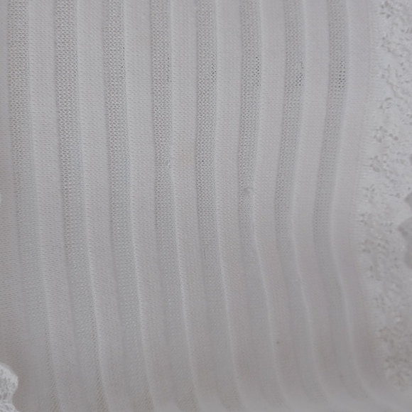 White House Black Market Top - Picture 4 of 11